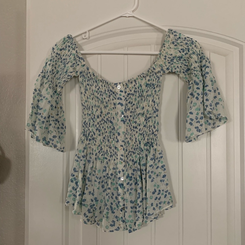 NEVER WORN Dainty hooligan blouse
